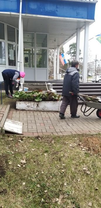 Традиционный весенний субботник!